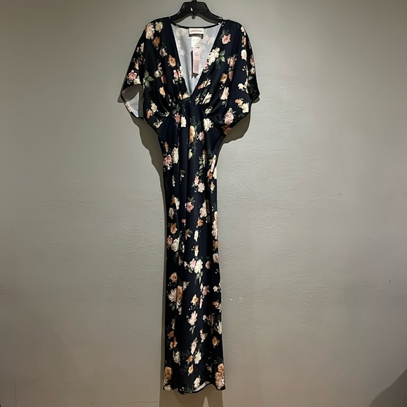 BHLDN x Anthropologie Leila Deep-V Flutter-Sleeve Satin A-Line Gown - Picture 4 of 17